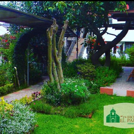 Hostal El Parque ตาบาเบลา ภายนอก รูปภาพ