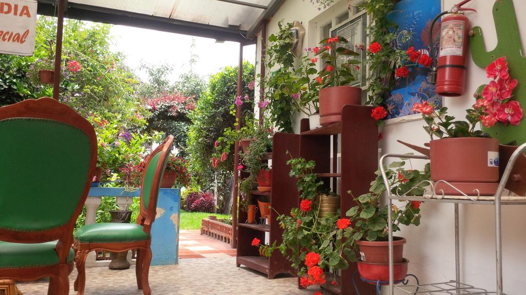 Hostal El Parque ตาบาเบลา ภายนอก รูปภาพ