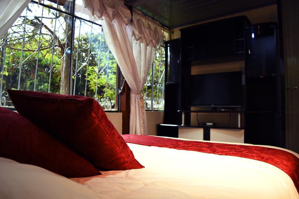 Hostal El Parque ตาบาเบลา ห้อง รูปภาพ