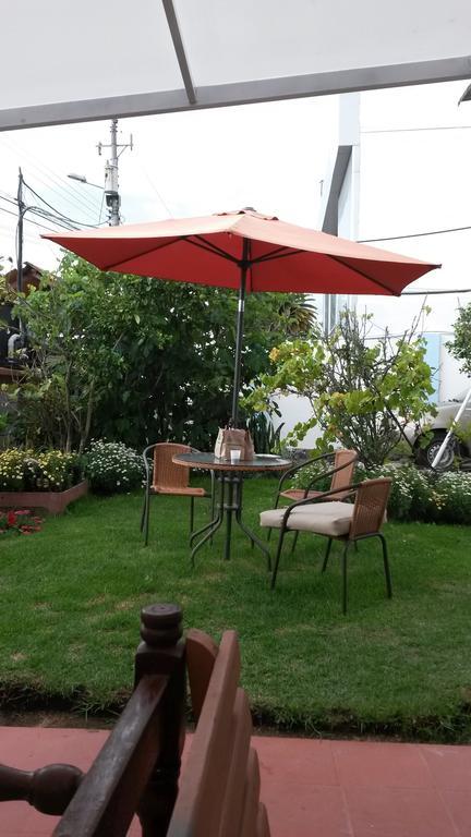 Hostal El Parque ตาบาเบลา ภายนอก รูปภาพ