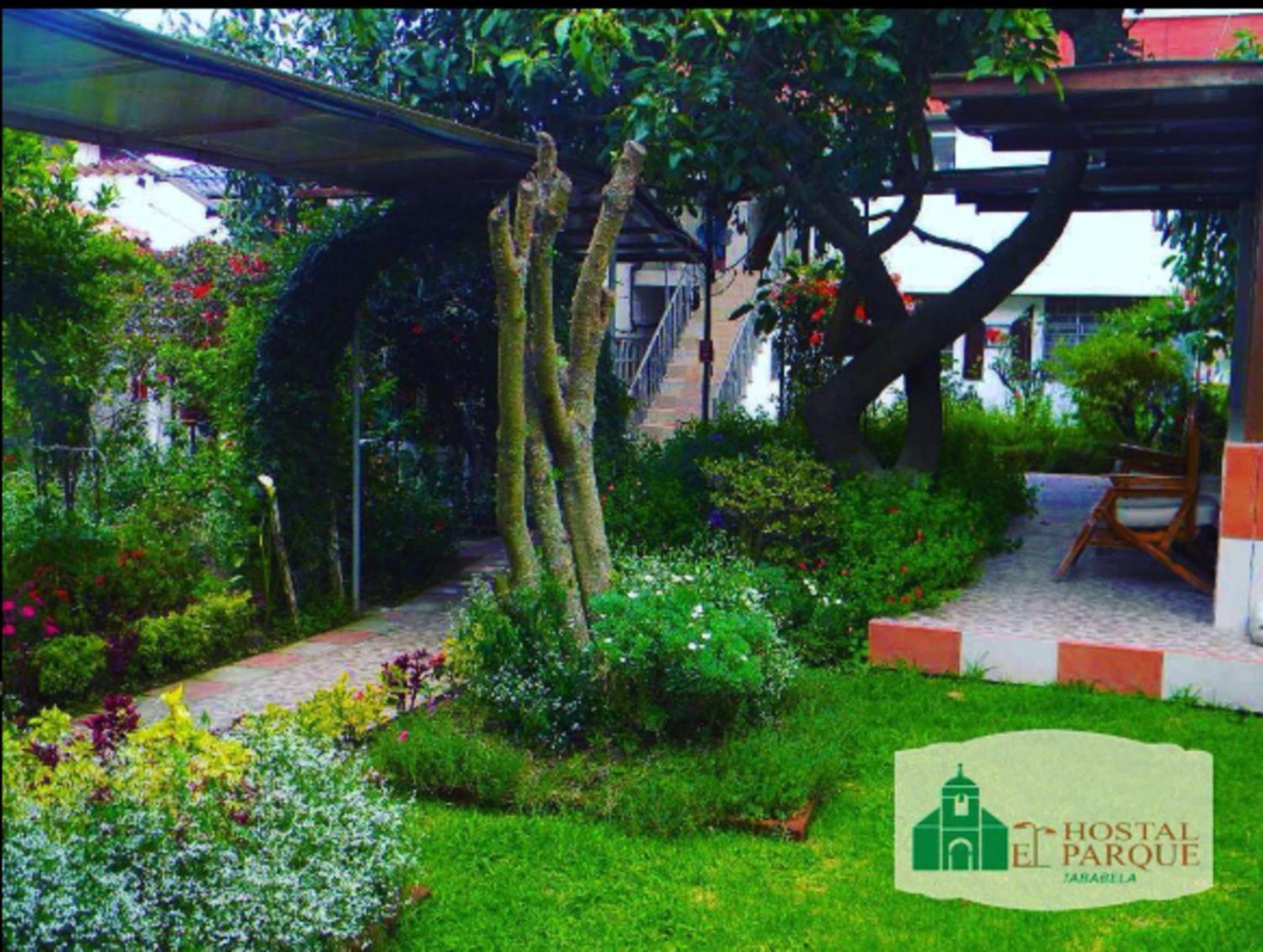 Hostal El Parque ตาบาเบลา ภายนอก รูปภาพ