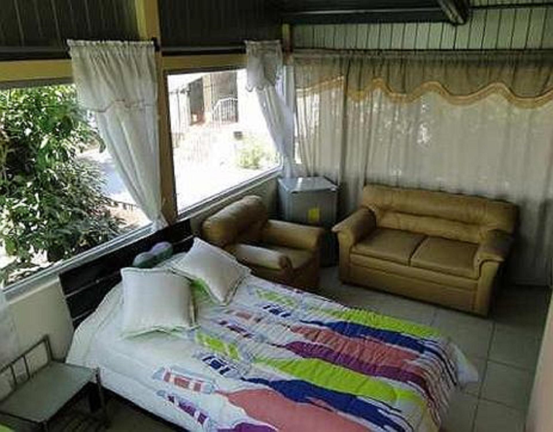 Hostal El Parque ตาบาเบลา ภายนอก รูปภาพ
