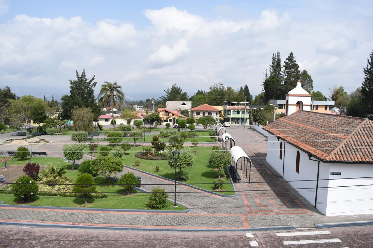Hostal El Parque ตาบาเบลา ภายนอก รูปภาพ
